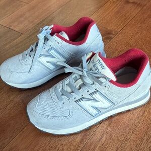 New Balance Women’s 574 Sneakers (Size 6.5)